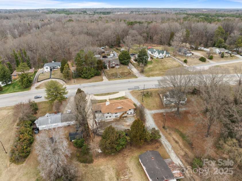 1601 Mooresville Road, Salisbury, NC 28147.  MLS# CAR4232058, YatesRealty ID 8257. 