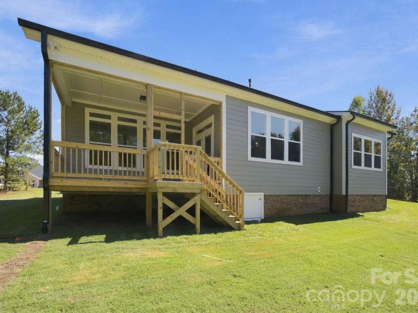 1264 Sage Pine Circle, Clover, SC 29710.  MLS# CAR4428054, YatesRealty ID 8258. 