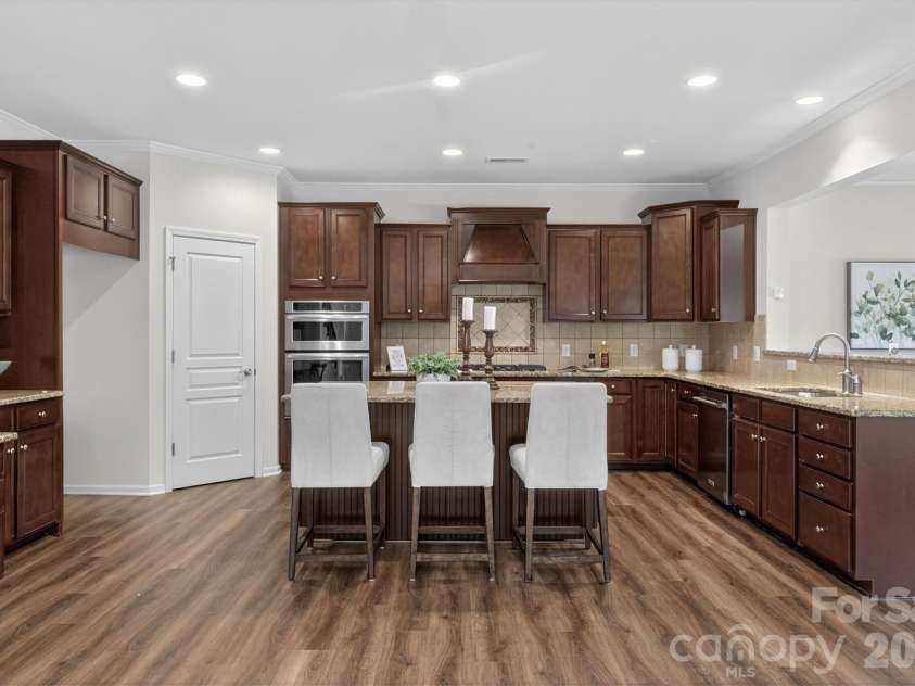17515 Campbell Hall Court, Charlotte, NC 28277.  MLS# CAR4353600, YatesRealty ID 8259. 