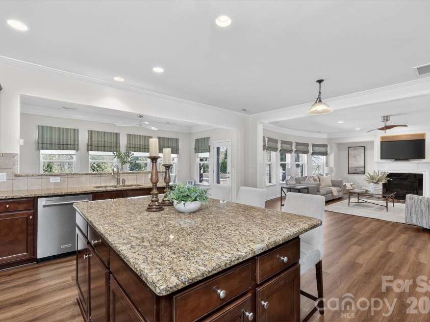 17515 Campbell Hall Court, Charlotte, NC 28277.  MLS# CAR4353600, YatesRealty ID 8259. 