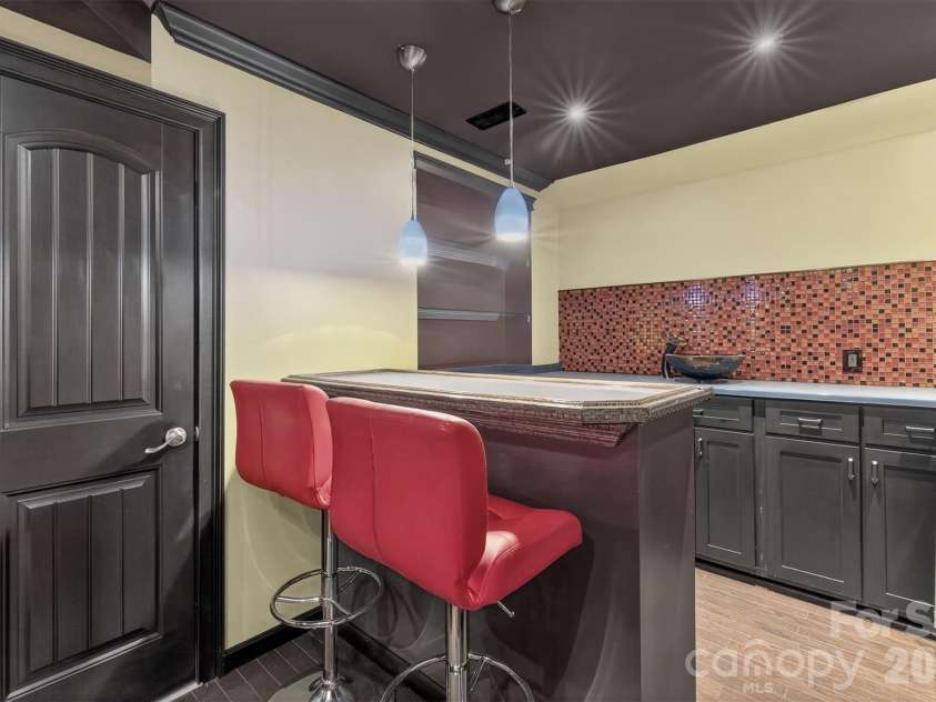 17515 Campbell Hall Court, Charlotte, NC 28277.  MLS# CAR4353600, YatesRealty ID 8259. 