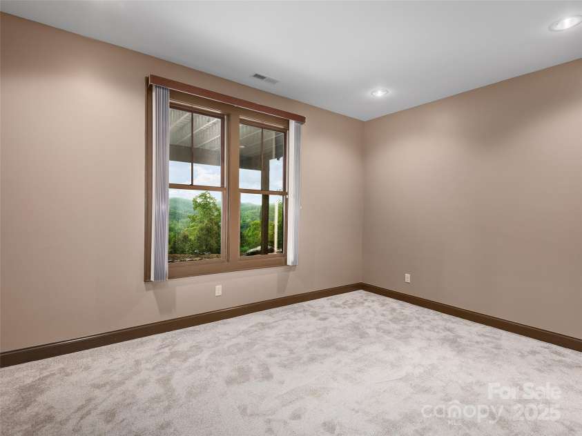 91 Watershed Way, Horse Shoe, NC 28742.  MLS# CAR4254295, YatesRealty ID 826. 