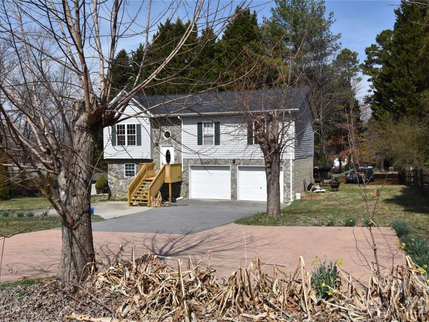 151 Cedar Valley Road, Hudson, NC 28638.  MLS# CAR4353836, YatesRealty ID 8260. 
