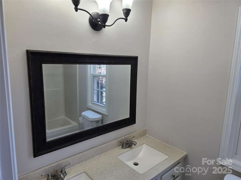 12 White Squirrel Lane, Hendersonville, NC 28739.  MLS# CAR4328399, YatesRealty ID 8261. Upstairs Bath