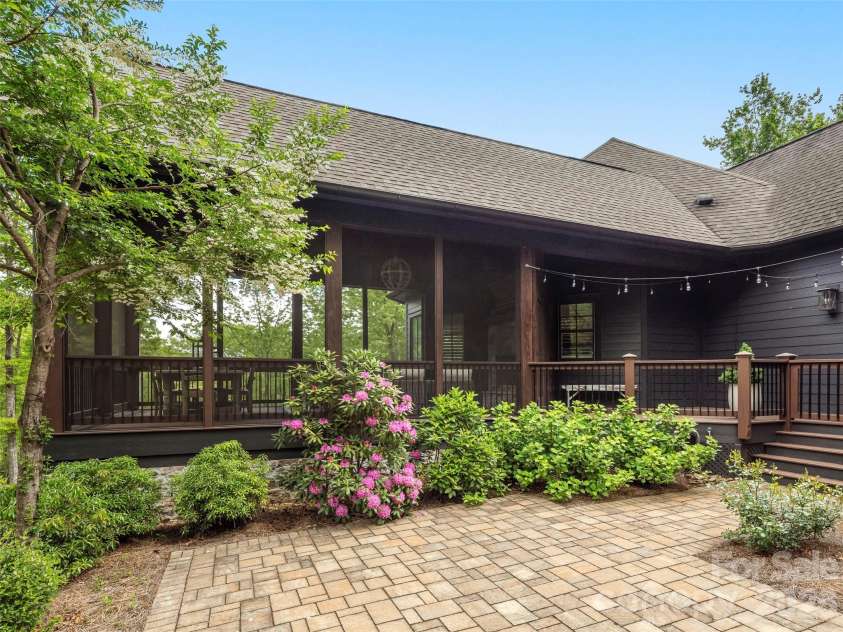 1455 Flint Rock Trail, Arden, NC 28704.  MLS# CAR4238887, YatesRealty ID 8262. 