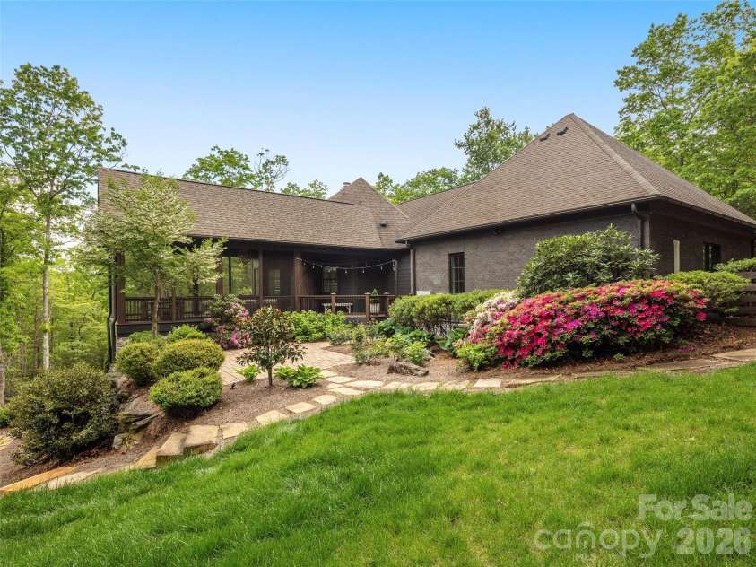 1455 Flint Rock Trail, Arden, NC 28704.  MLS# CAR4238887, YatesRealty ID 8262. 
