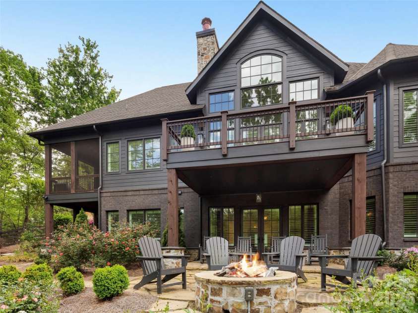 1455 Flint Rock Trail, Arden, NC 28704.  MLS# CAR4238887, YatesRealty ID 8262. 