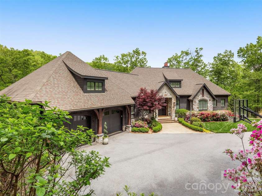 1455 Flint Rock Trail, Arden, NC 28704.  MLS# CAR4238887, YatesRealty ID 8262. 
