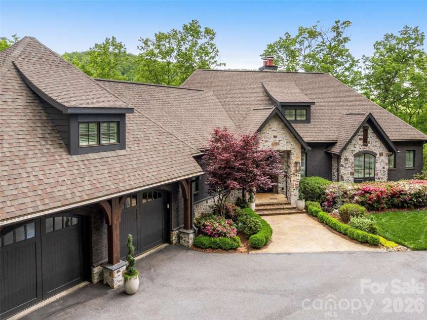 1455 Flint Rock Trail, Arden, NC 28704.  MLS# CAR4238887, YatesRealty ID 8262. 