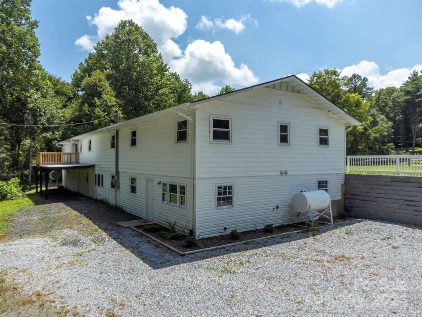 468 Deer Park Lake Road, Spruce Pine, NC 28777.  MLS# CAR4068097, YatesRealty ID 8263. Lower level Units