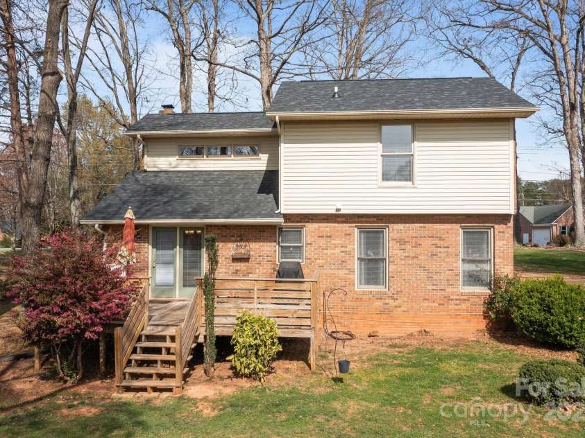 8260 Graham Road, Denver, NC 28037.  MLS# CAR4238347, YatesRealty ID 8263. 