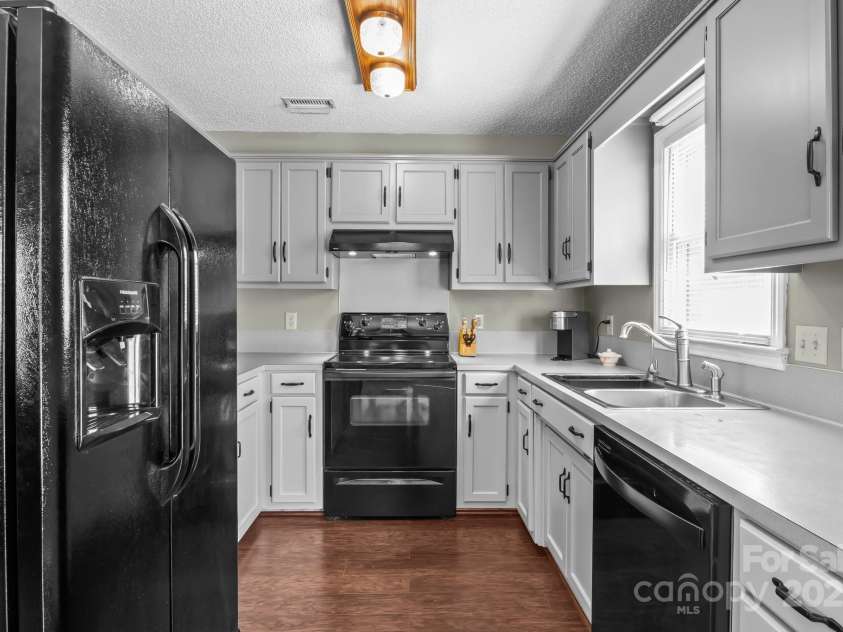 8260 Graham Road, Denver, NC 28037.  MLS# CAR4238347, YatesRealty ID 8263. 