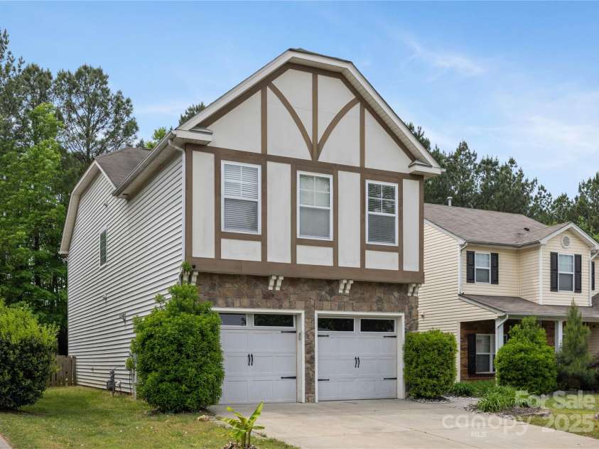 10928 Greenhead View Road, Charlotte, NC 28262.  MLS# CAR4251018, YatesRealty ID 8264. 