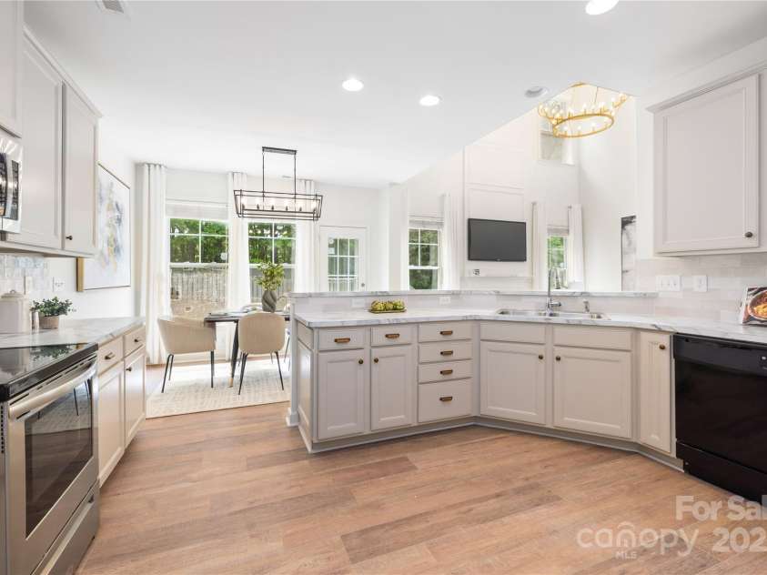 10928 Greenhead View Road, Charlotte, NC 28262.  MLS# CAR4251018, YatesRealty ID 8264. 