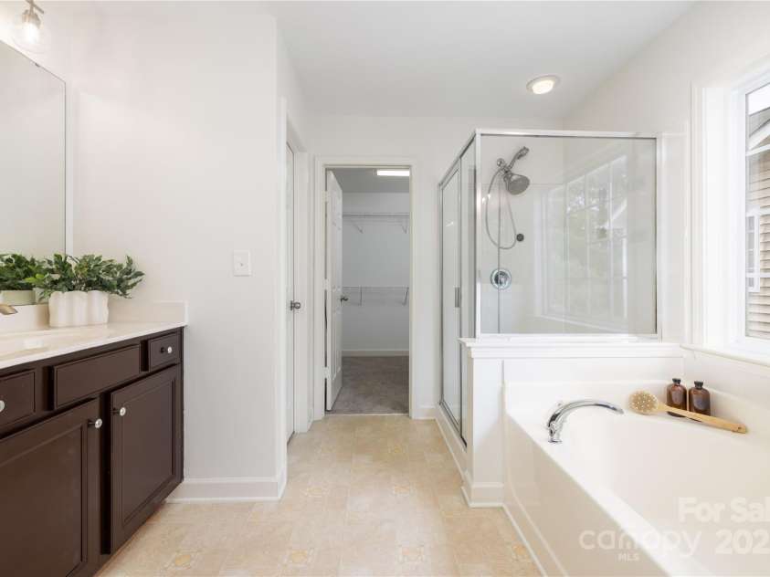 10928 Greenhead View Road, Charlotte, NC 28262.  MLS# CAR4251018, YatesRealty ID 8264. 