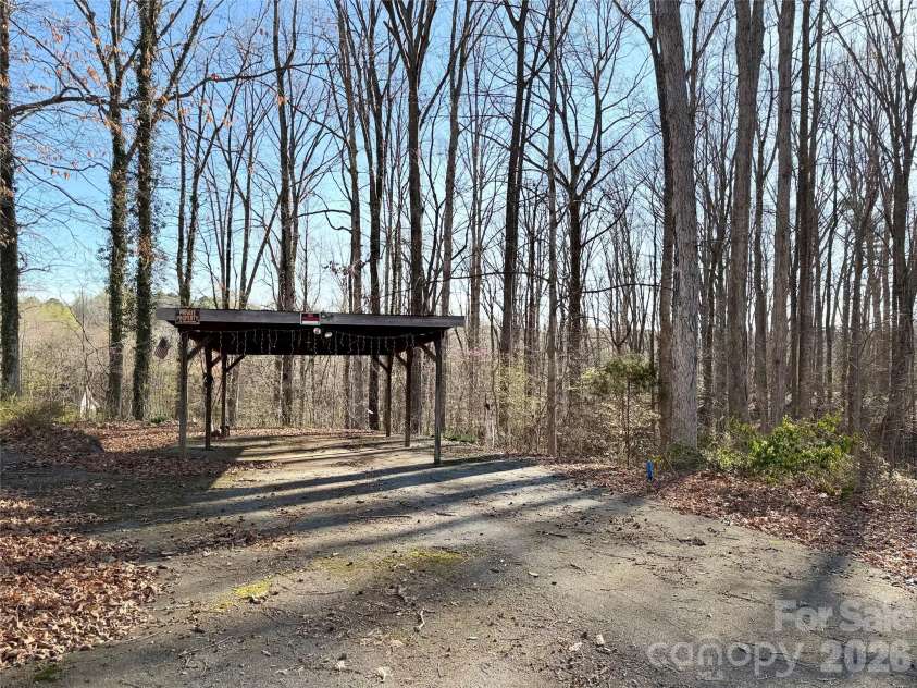 6562 Emerald Isle Drive, Sherrills Ford, NC 28673.  MLS# CAR4356116, YatesRealty ID 8264. 