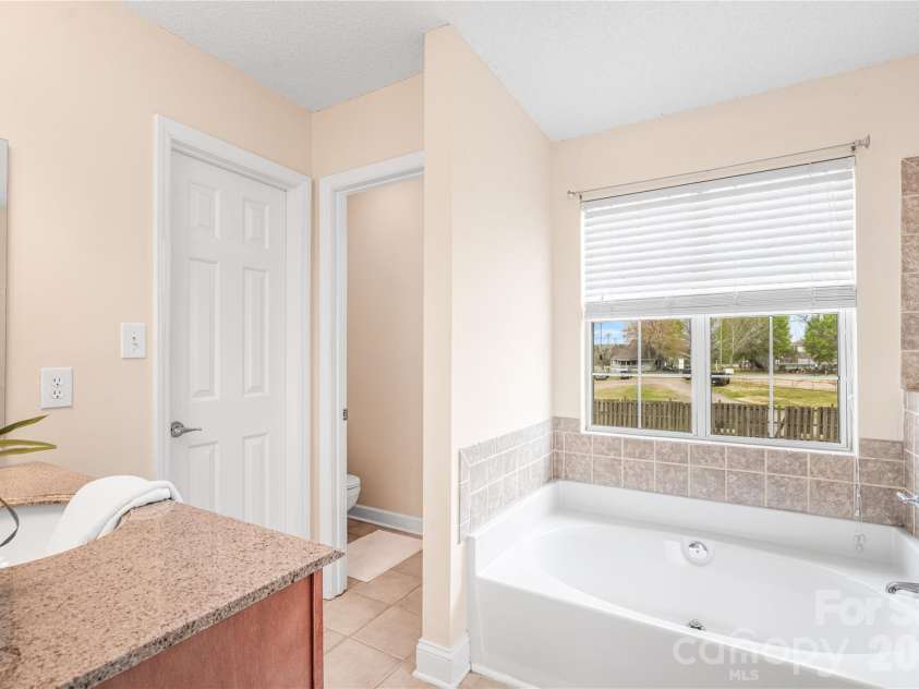 13505 Walkers Creek Drive, Charlotte, NC 28273.  MLS# CAR4359197, YatesRealty ID 8265. 