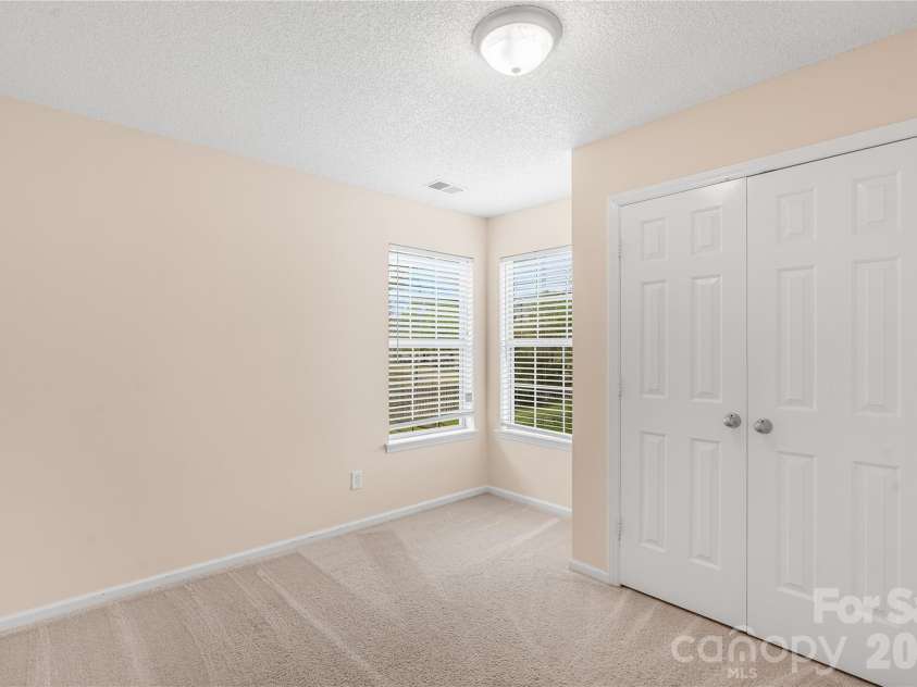 13505 Walkers Creek Drive, Charlotte, NC 28273.  MLS# CAR4359197, YatesRealty ID 8265. 
