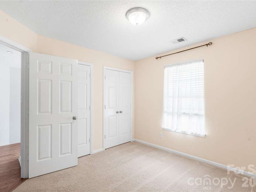 13505 Walkers Creek Drive, Charlotte, NC 28273.  MLS# CAR4359197, YatesRealty ID 8265. 