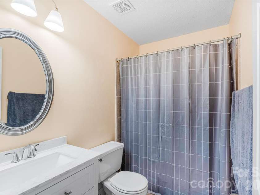 13505 Walkers Creek Drive, Charlotte, NC 28273.  MLS# CAR4359197, YatesRealty ID 8265. 
