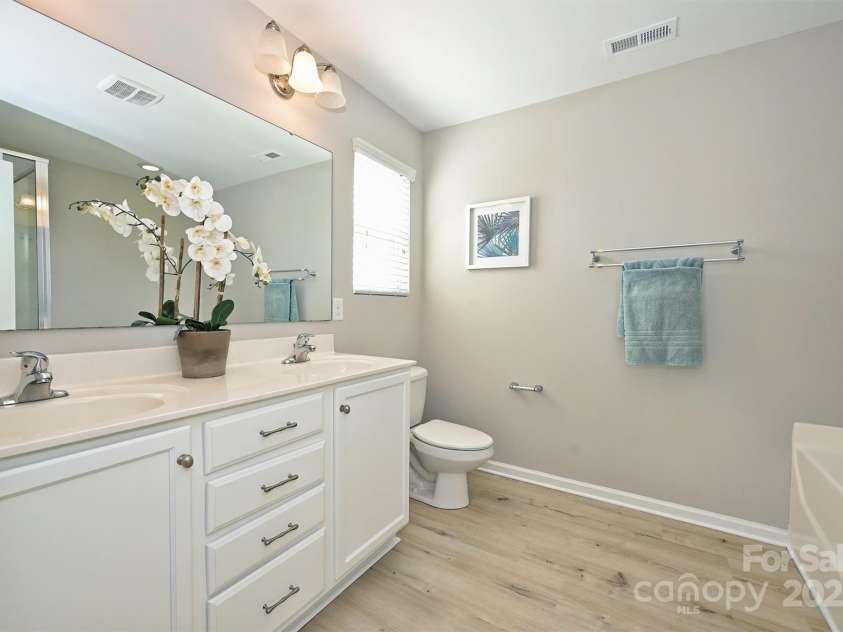 1309 Afternoon Sun Road, Matthews, NC 28104.  MLS# CAR4233925, YatesRealty ID 8267. 