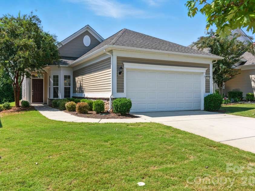 23178 Whimbrel Circle, Fort Mill, SC 29707.  MLS# CAR4319677, YatesRealty ID 8269. 