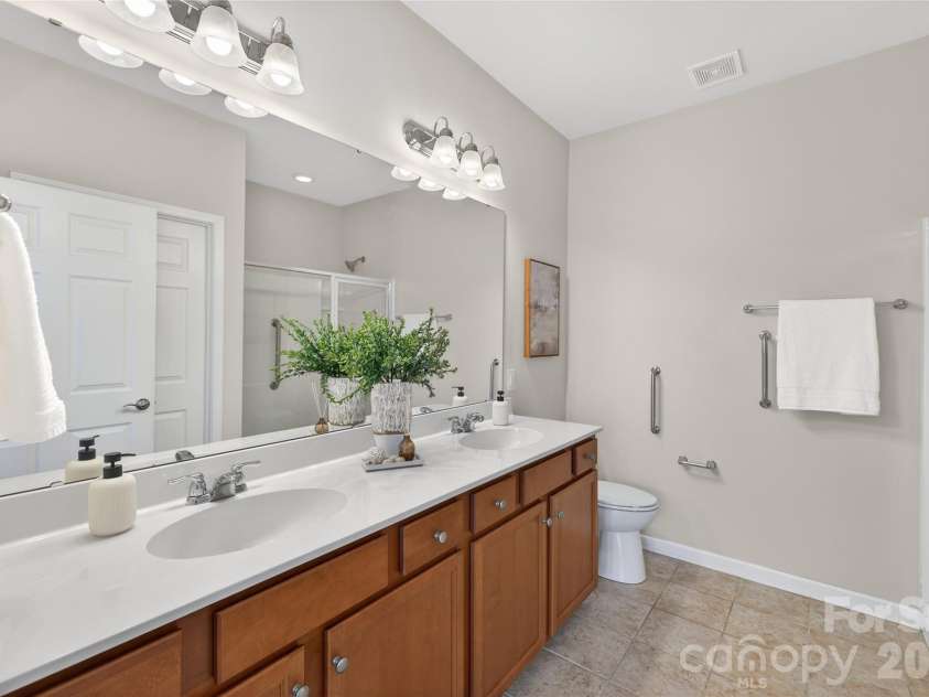 23178 Whimbrel Circle, Fort Mill, SC 29707.  MLS# CAR4319677, YatesRealty ID 8269. 