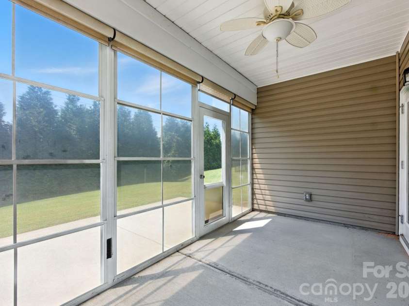 23178 Whimbrel Circle, Fort Mill, SC 29707.  MLS# CAR4319677, YatesRealty ID 8269. 