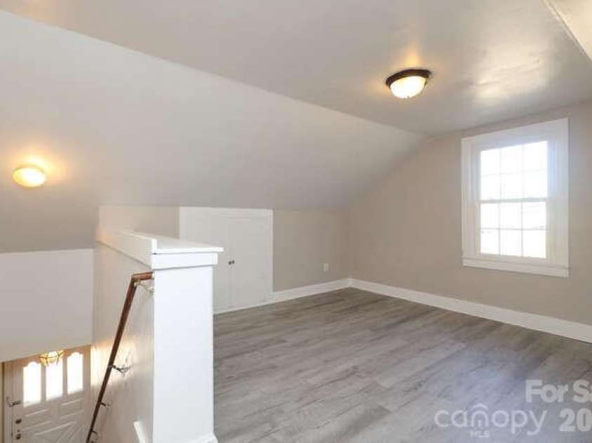 120 Belvedere Avenue, Gastonia, NC 28054.  MLS# CAR4402156, YatesRealty ID 8270. 