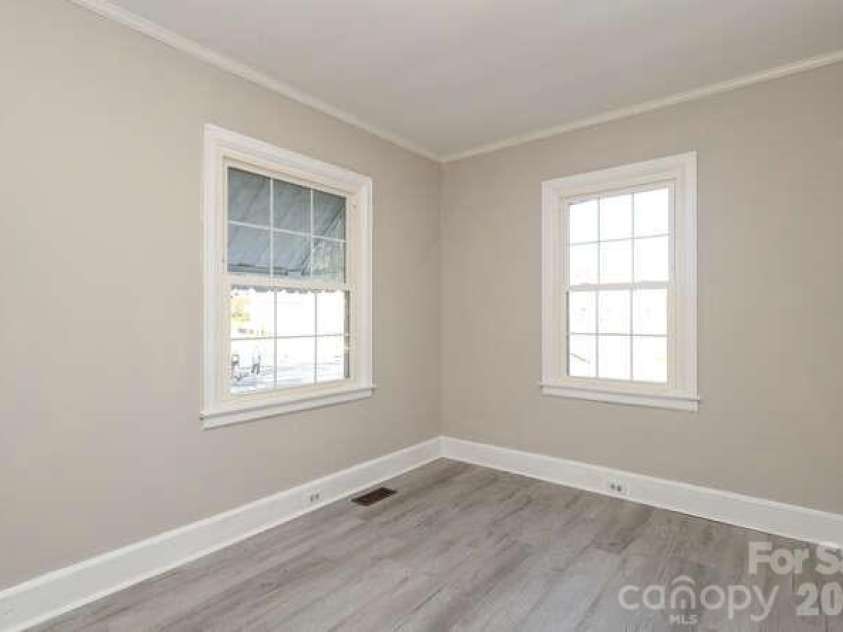 120 Belvedere Avenue, Gastonia, NC 28054.  MLS# CAR4402156, YatesRealty ID 8270. 