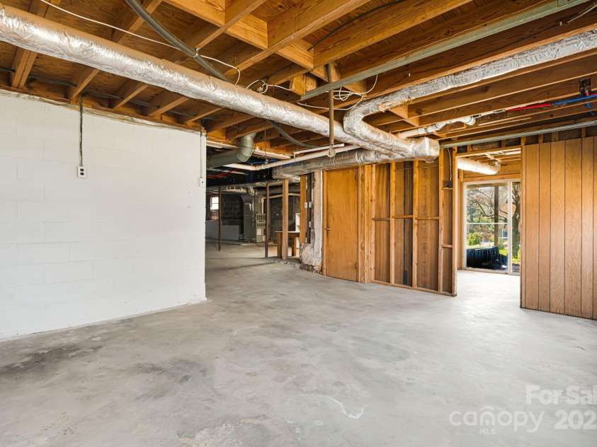 56 Pressley Avenue, Brevard, NC 28712.  MLS# CAR4250053, YatesRealty ID 8271. 