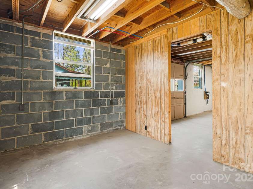 56 Pressley Avenue, Brevard, NC 28712.  MLS# CAR4250053, YatesRealty ID 8271. 