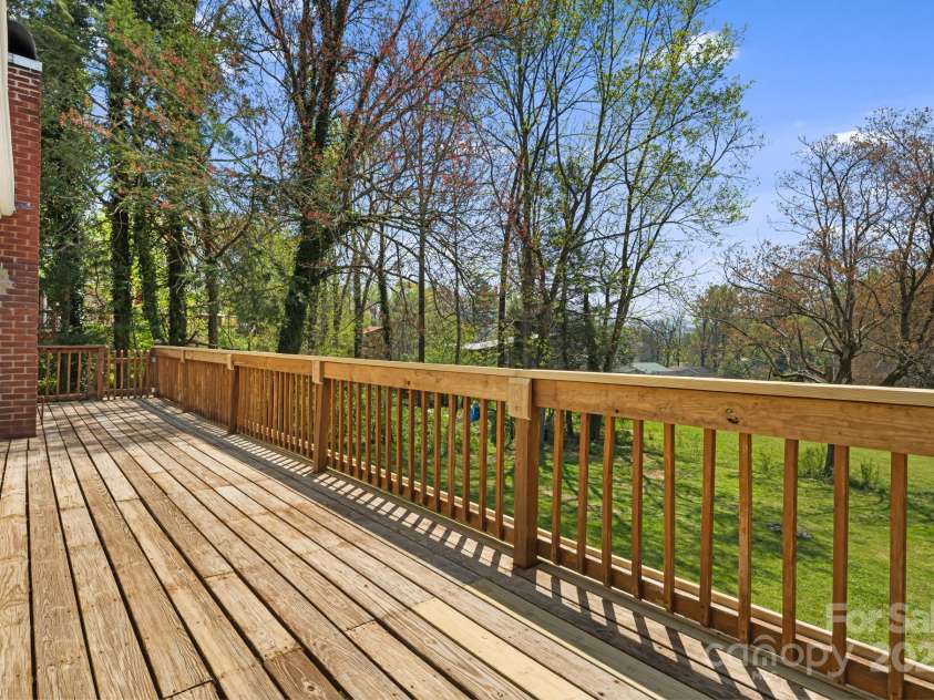 56 Pressley Avenue, Brevard, NC 28712.  MLS# CAR4250053, YatesRealty ID 8271. 