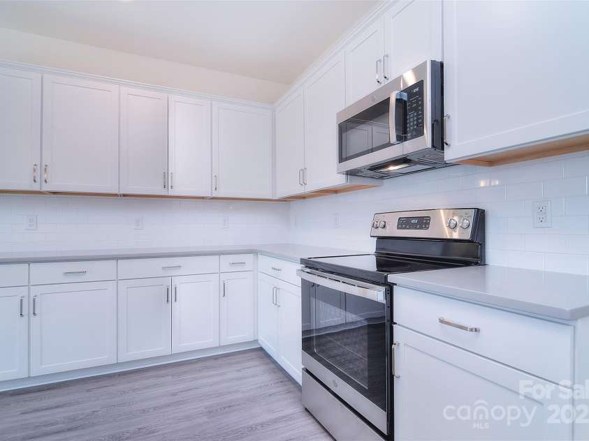 108 Megby Trail, Statesville, NC 28677.  MLS# CAR4133084, YatesRealty ID 8274. 