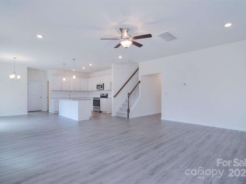 108 Megby Trail, Statesville, NC 28677.  MLS# CAR4133084, YatesRealty ID 8274. 