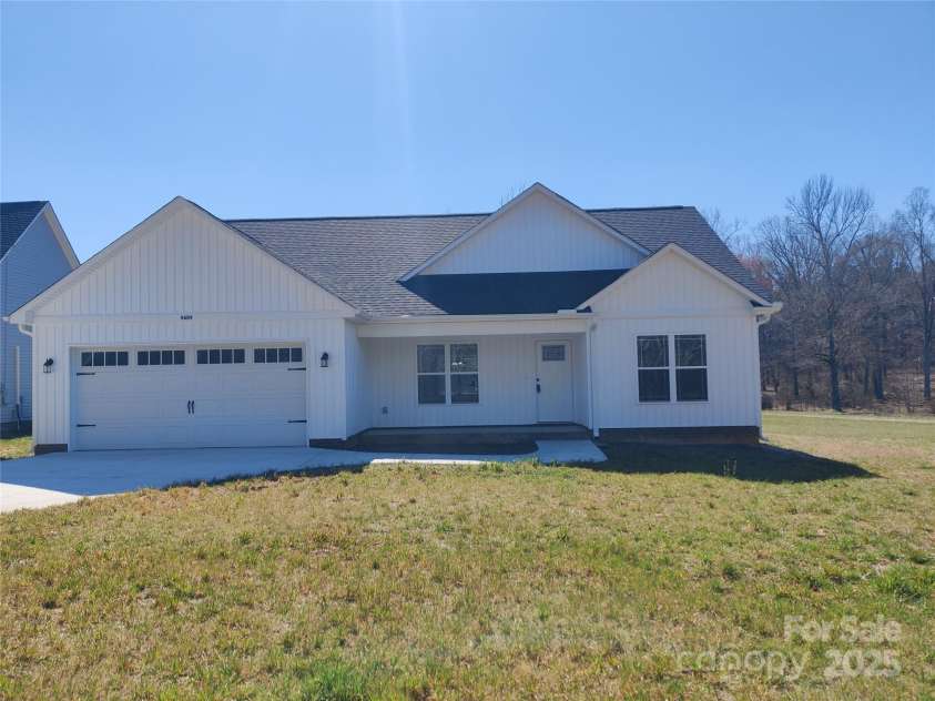 9609 Stokes Ferry Road, Gold Hill, NC 28071.  MLS# CAR4161798, YatesRealty ID 8275. Crisp, Clean, Move in Ready