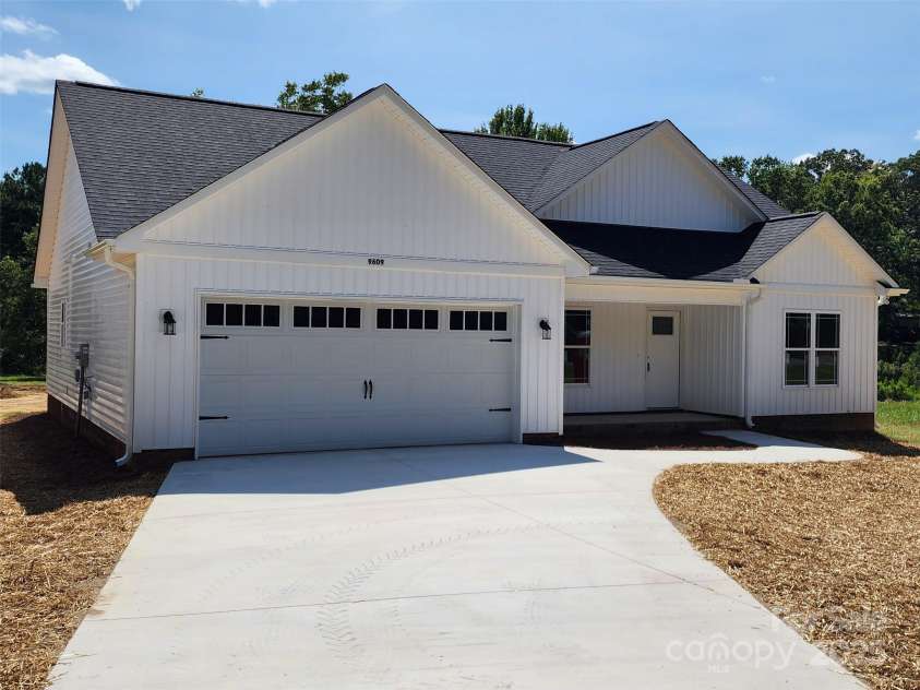 9609 Stokes Ferry Road, Gold Hill, NC 28071.  MLS# CAR4161798, YatesRealty ID 8275. Move In Ready