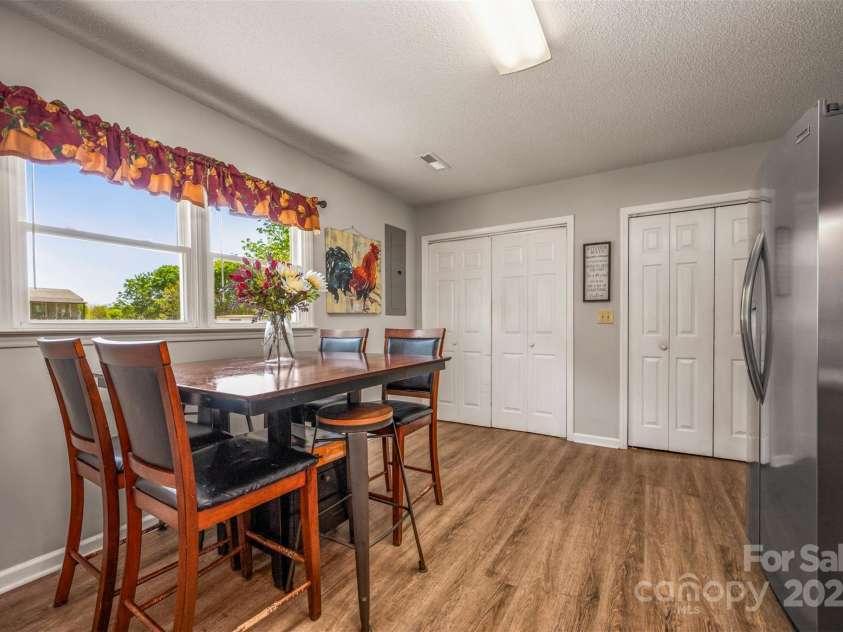 188 EAST FORK Drive, Ellenboro, NC 28804.  MLS# CAR4248404, YatesRealty ID 8277. 