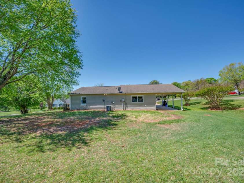 188 EAST FORK Drive, Ellenboro, NC 28804.  MLS# CAR4248404, YatesRealty ID 8277. Large Outside Rear Area