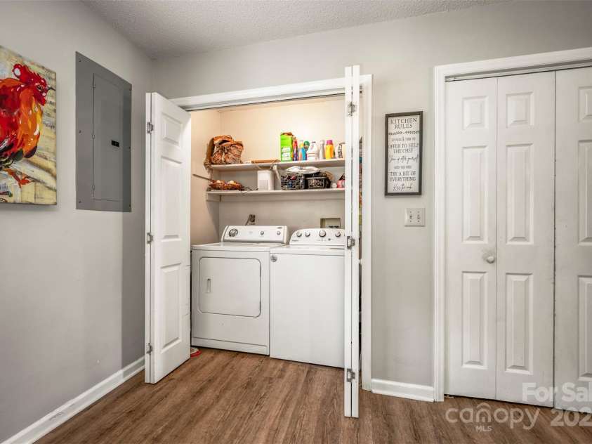 188 EAST FORK Drive, Ellenboro, NC 28804.  MLS# CAR4248404, YatesRealty ID 8277. Washer Dryer Area