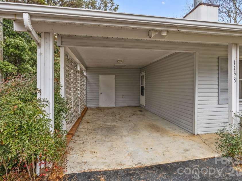1158 Sunset Court, Conover, NC 28613.  MLS# CAR4328975, YatesRealty ID 8278. 