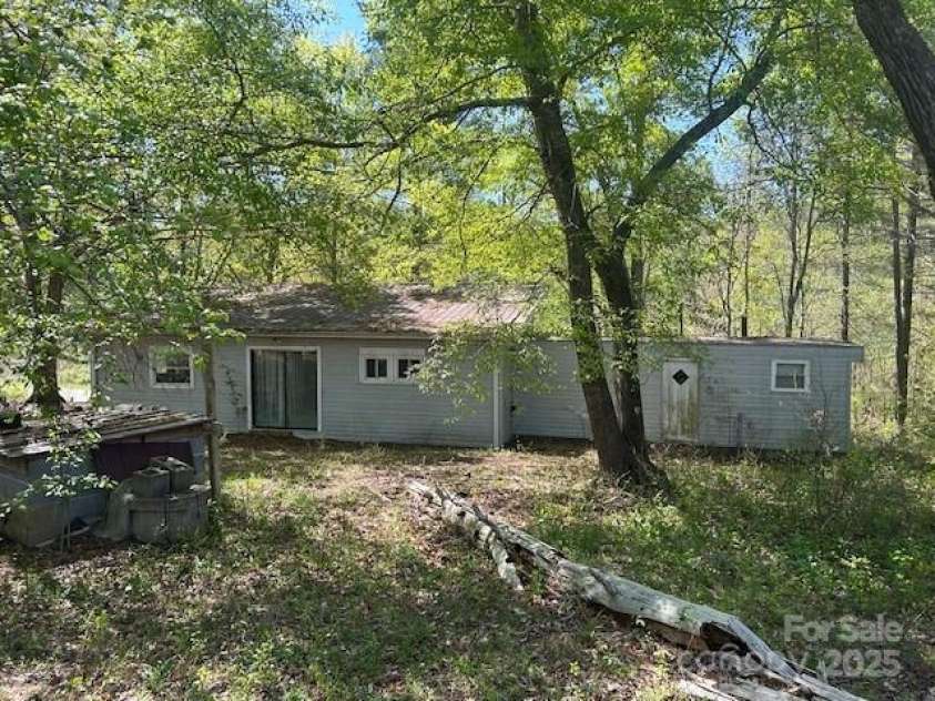 843 Hines Road, Mooresboro, NC 28114.  MLS# CAR4246304, YatesRealty ID 8278. 