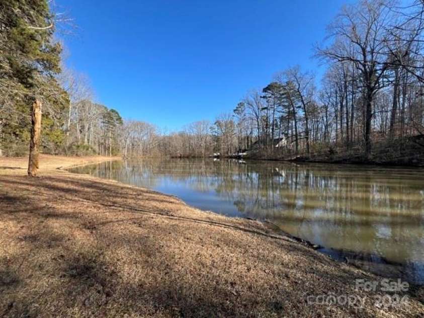 7100 Ridge Lane Road, Charlotte, NC 28262.  MLS# CAR4108035, YatesRealty ID 8279. 