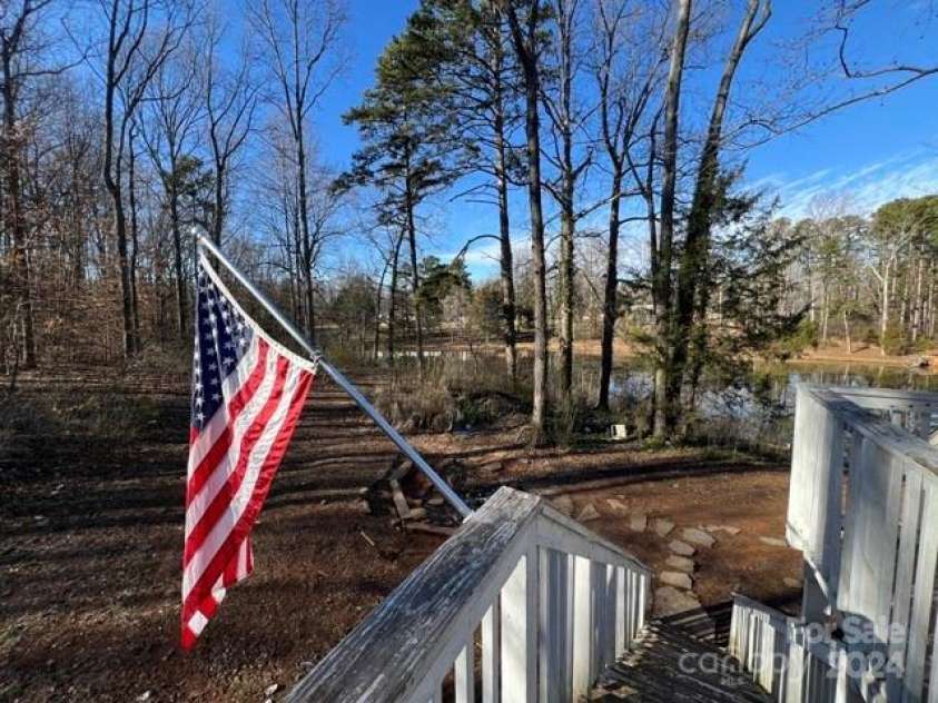 7100 Ridge Lane Road, Charlotte, NC 28262.  MLS# CAR4108035, YatesRealty ID 8279. 