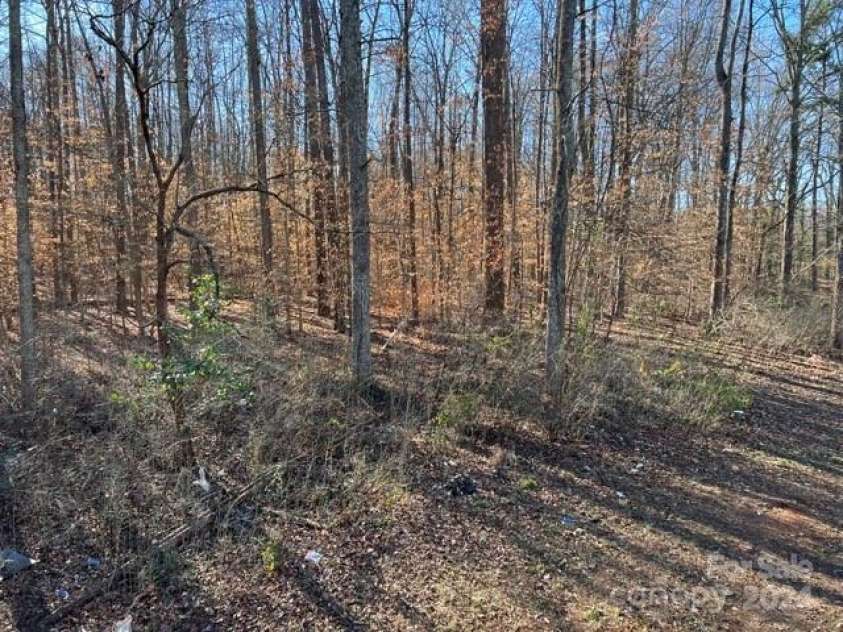7100 Ridge Lane Road, Charlotte, NC 28262.  MLS# CAR4108035, YatesRealty ID 8279. 