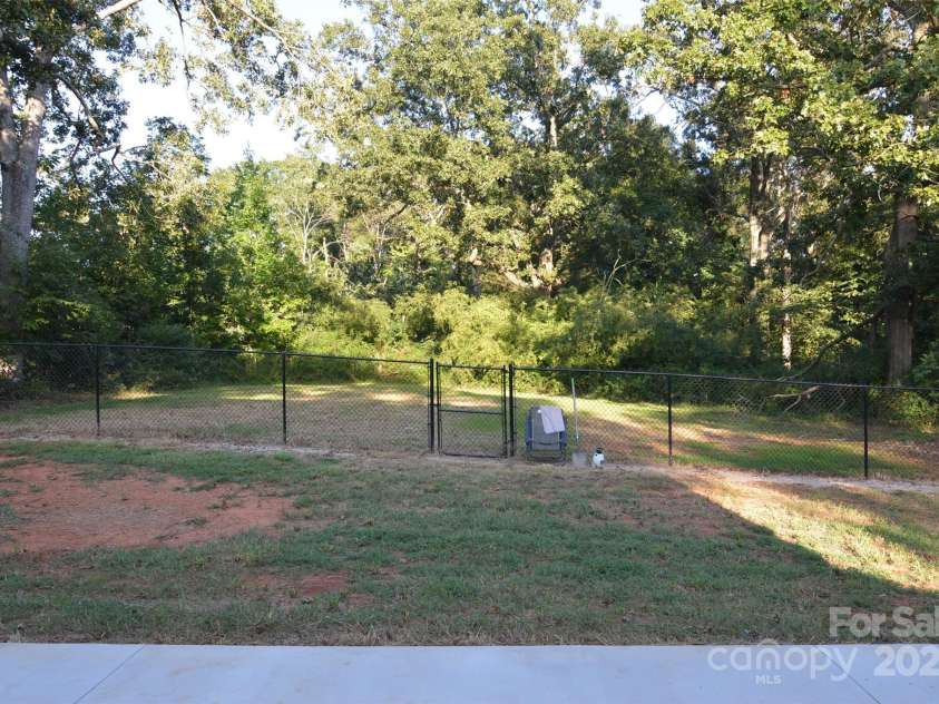 924 Marshville Olive Branch Road, Marshville, NC 28103.  MLS# CAR4179066, YatesRealty ID 828. 