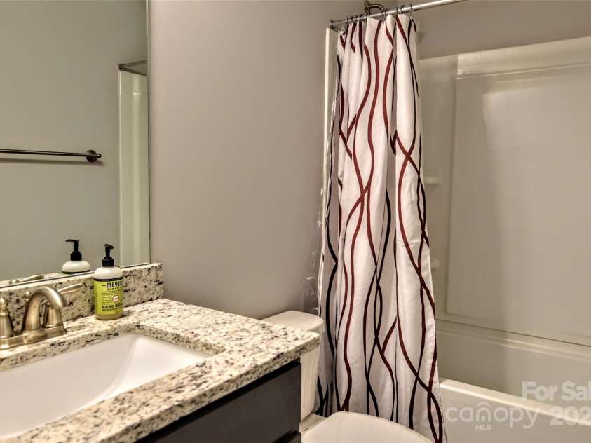 924 Marshville Olive Branch Road, Marshville, NC 28103.  MLS# CAR4179066, YatesRealty ID 828. 