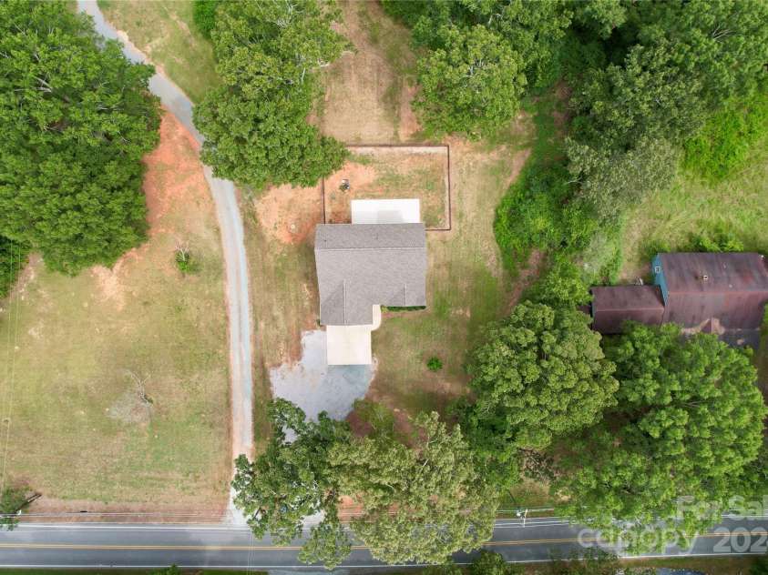 924 Marshville Olive Branch Road, Marshville, NC 28103.  MLS# CAR4179066, YatesRealty ID 828. 