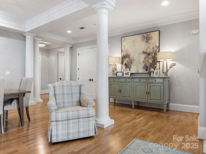 2223 Croydon Road, Charlotte, NC 28207.  MLS# CAR4218044, YatesRealty ID 8281. Living & Dining