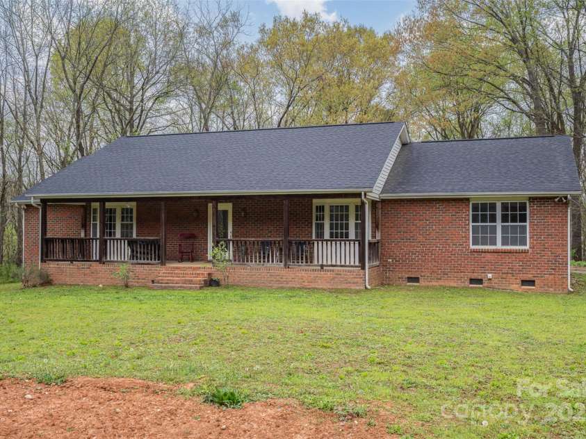 3720 Lanes Creek Road, Marshville, NC 28103.  MLS# CAR4242388, YatesRealty ID 8282. 